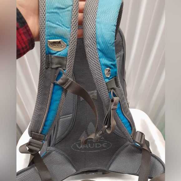 Vaude hiking backpack waterproof 20 + 5 L - Picture 2 of 12